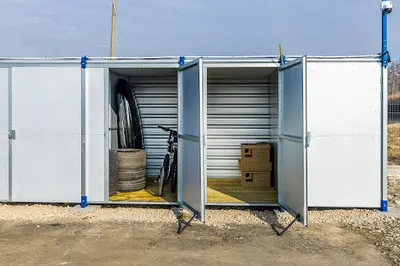 Mkbox magazyny self storage- Kraków. Proste i łatwe przechowywanie, Samoobsługowa Przechowalnia rzeczy 24/7.